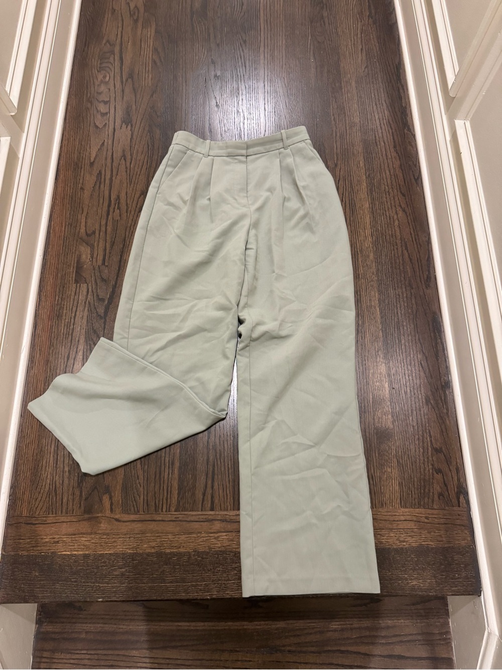 Abercrombie & Fitch Sloane Tailored Wide-Leg Pants - Light Sage